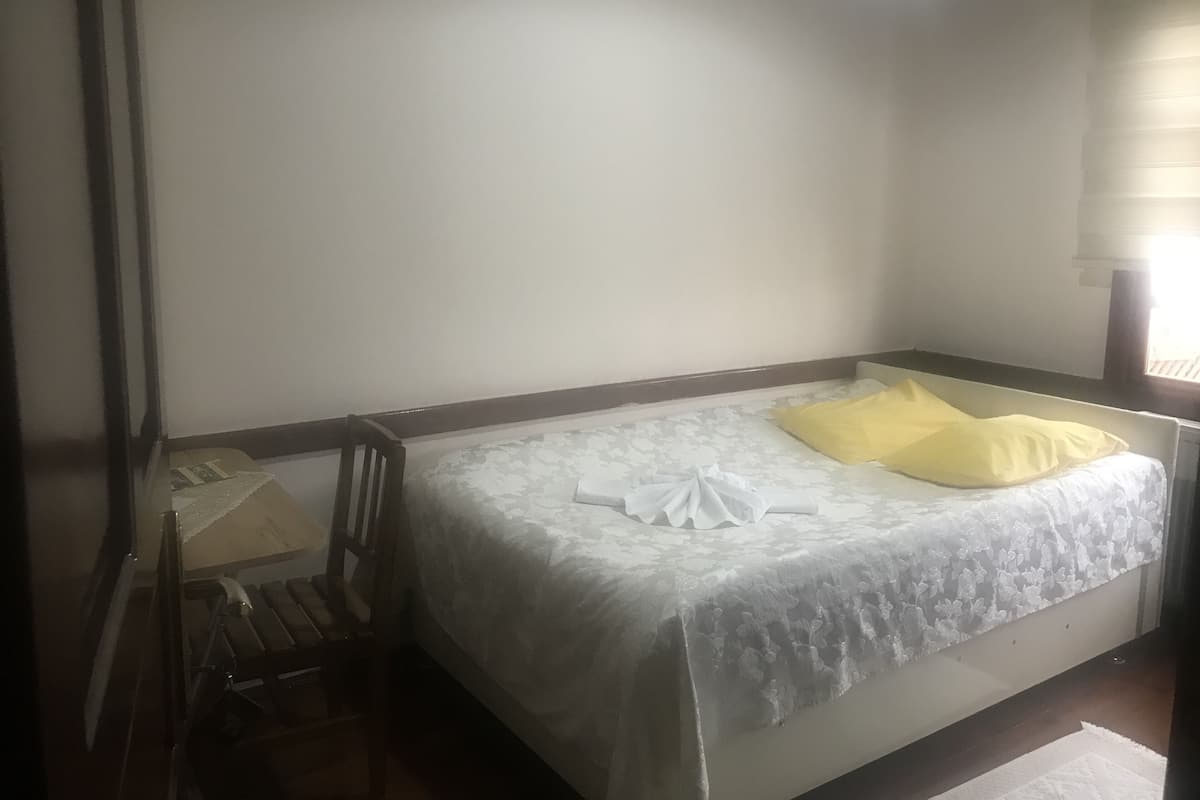 Standard Double Room | Desk, iron/ironing board (on request), cribs (free), WiFi (free)