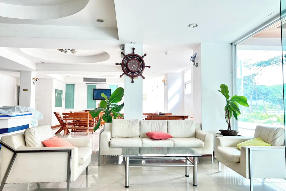 BT Grand Condotel