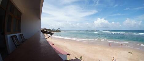 Family Quadruple Room, Ocean View | Desk, bed sheets