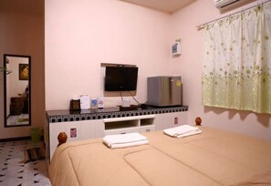 Standard Room  | Desk, blackout drapes, free WiFi - Supapit Resort (Udon Thani)