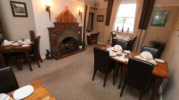 Free daily cooked-to-order breakfast