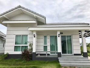 3-Bedrooms Villa | Minibar, gratis wi-fi och sängkläder