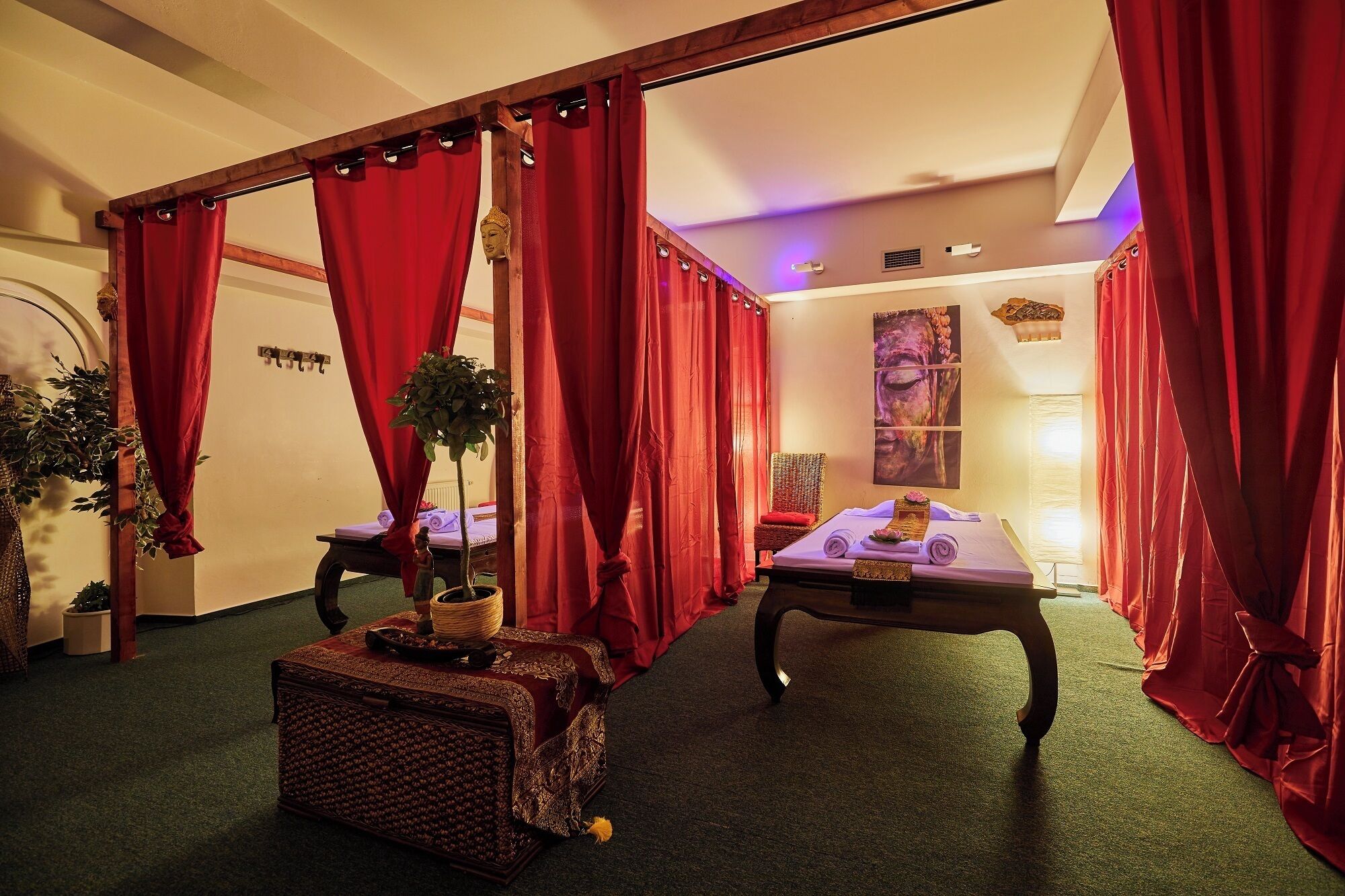 body treatments, hot stone massages, deep-tissue massages, thai massages