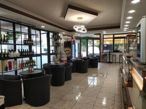 Bar (on property) - Hotel Residence Memmina (Frosinone)