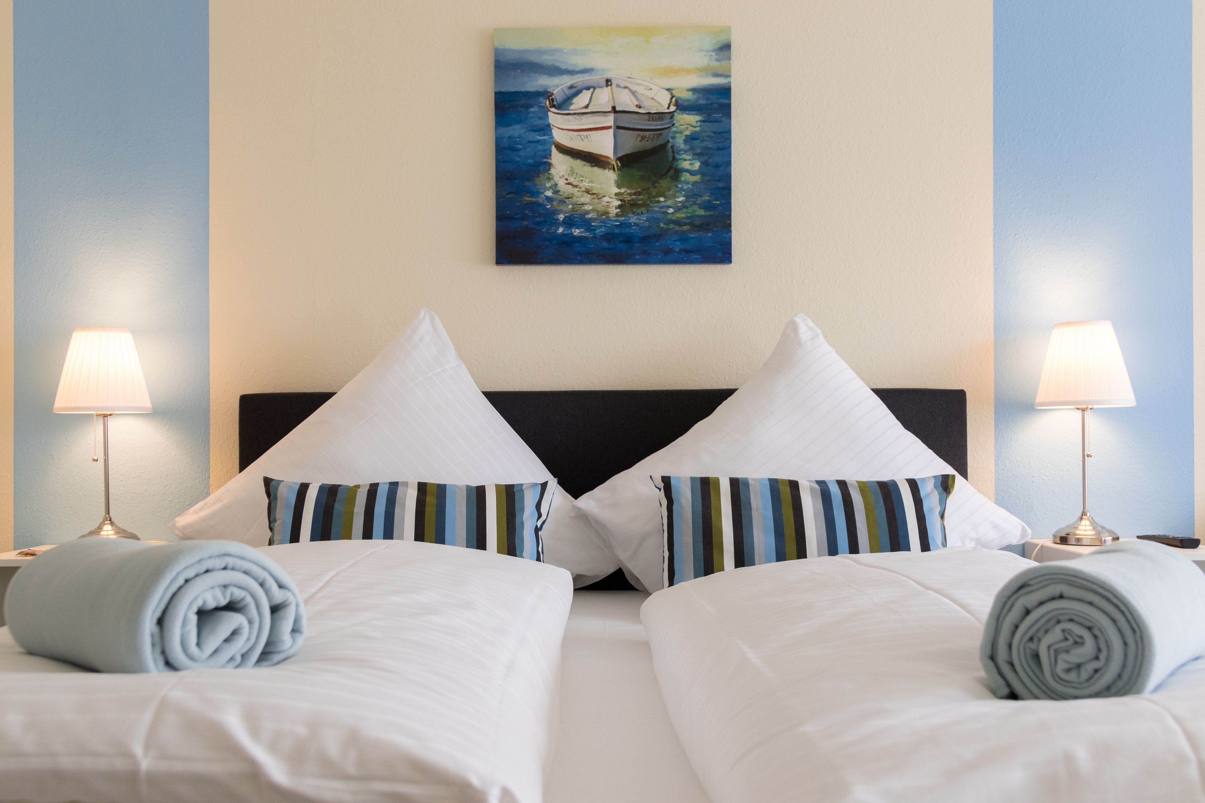 Comfort Double Room, Balcony | Hypo-allergenic bedding, desk, laptop workspace, free WiFi