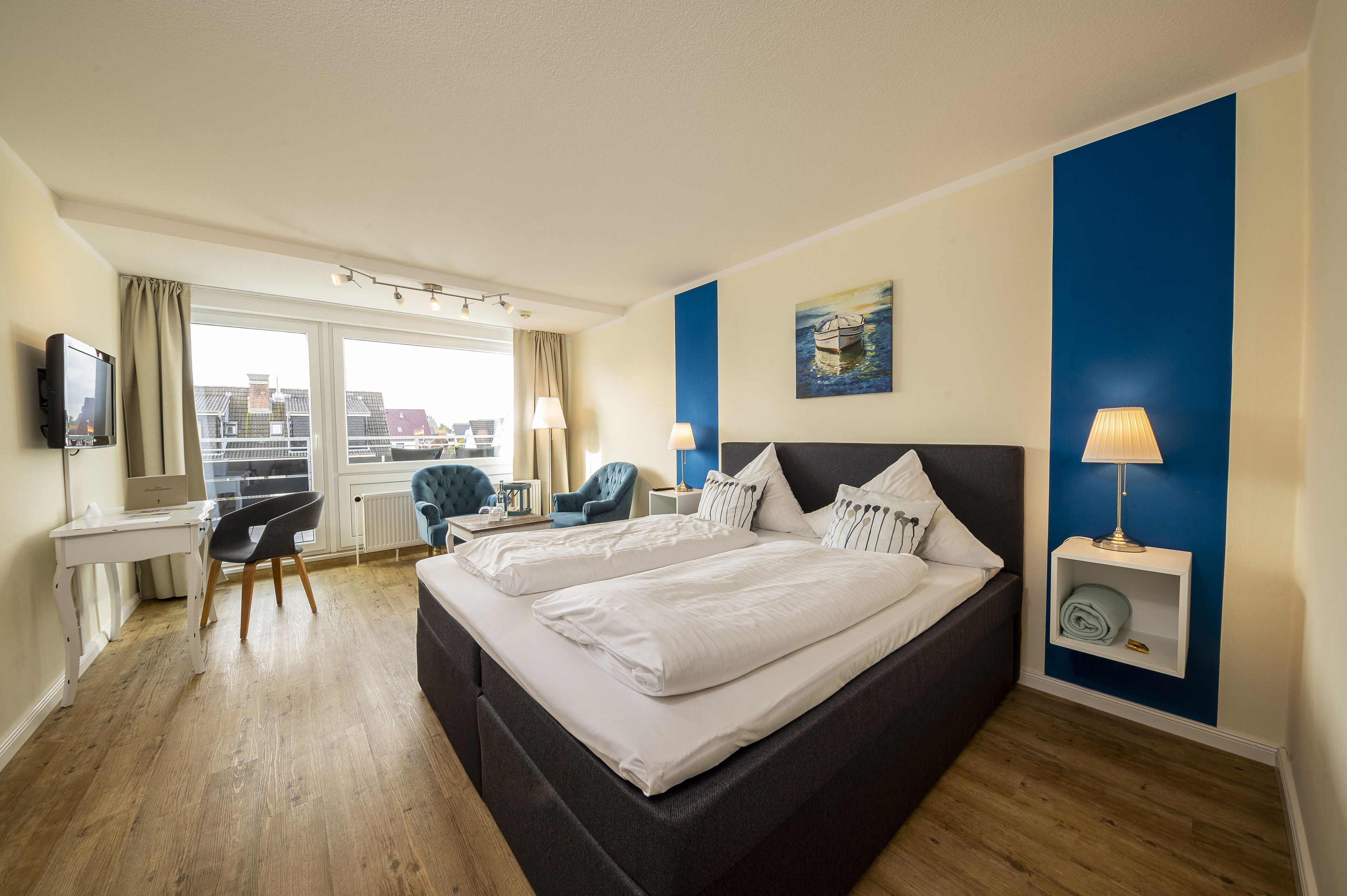 Comfort-Doppelzimmer, Balkon | Allergikerbettwaren, Schreibtisch, laptopgeeigneter Arbeitsplatz