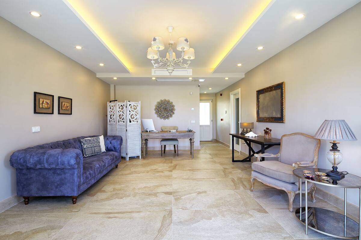 lobby