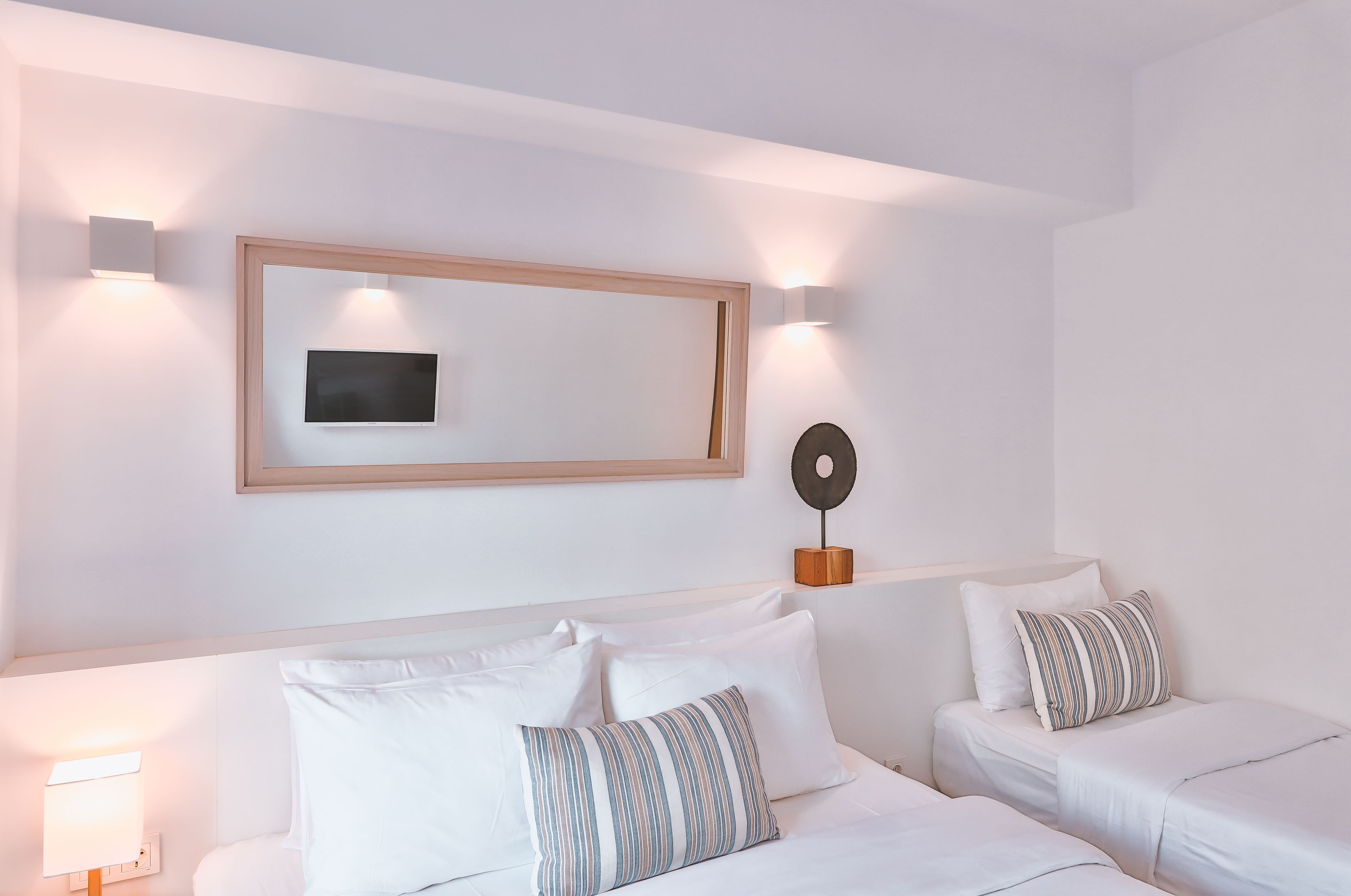 triple room, balcony | minibar, in-room safe, iron/ironing board, free wifi