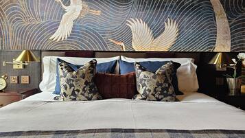 Individually decorated, free WiFi, bed sheets