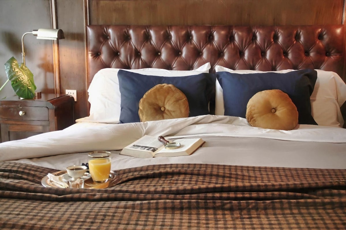WiFi (free), individually decorated, bed sheets