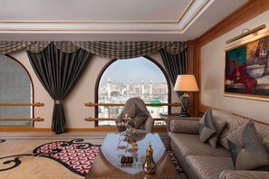 Penta Duplex Suite Haram View with Two King Beds | Premium bedding, minibar, in-room safe, desk