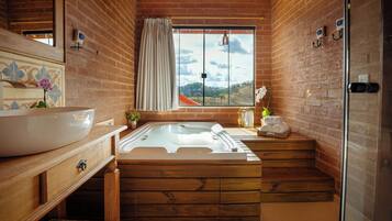 Exclusive Chalet, Hot Tub | Bathroom | Free toiletries, hair dryer, towels, soap