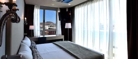 Coffres-forts dans les chambres, bureau