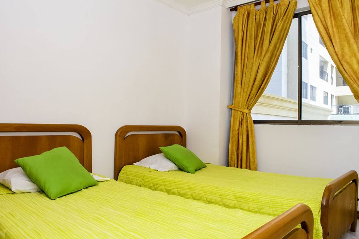 Standard-Apartment, Meerblick | Bügeleisen/Bügelbrett