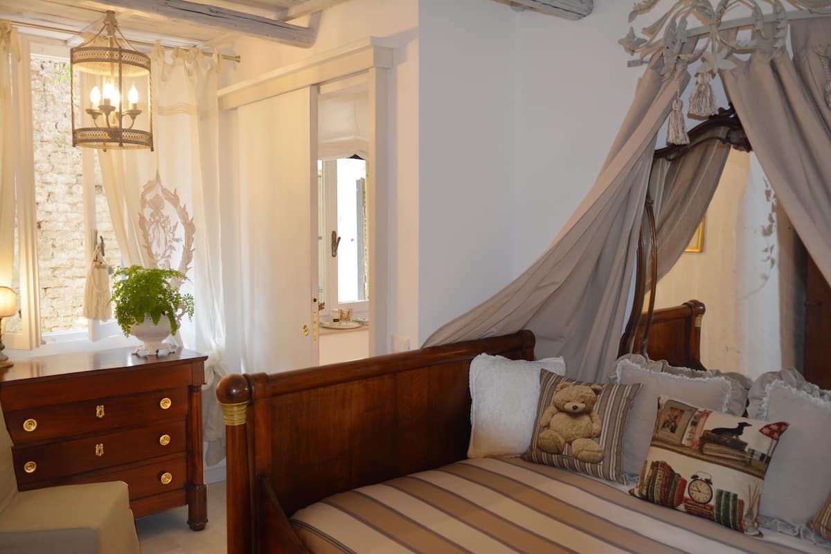 Junior Suite, 2 Bedrooms, City View