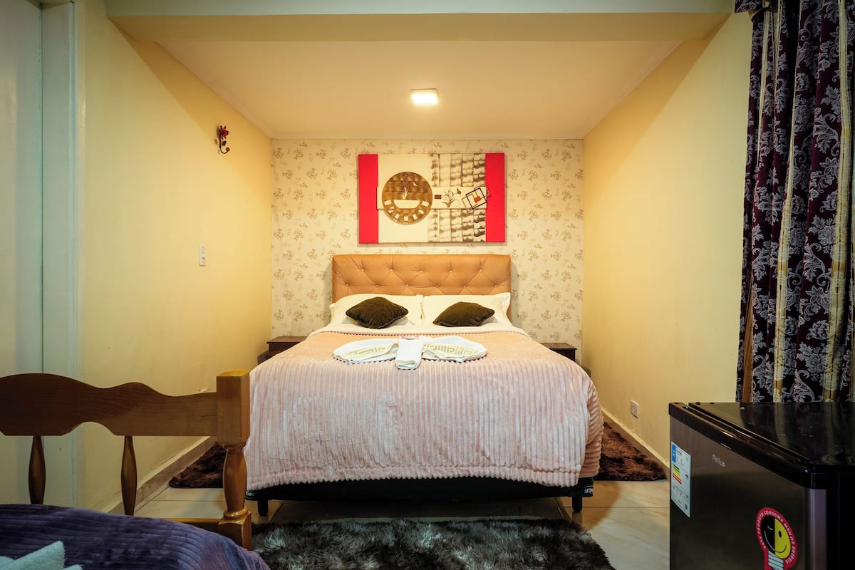 Economy Room | Blackout curtains, free WiFi