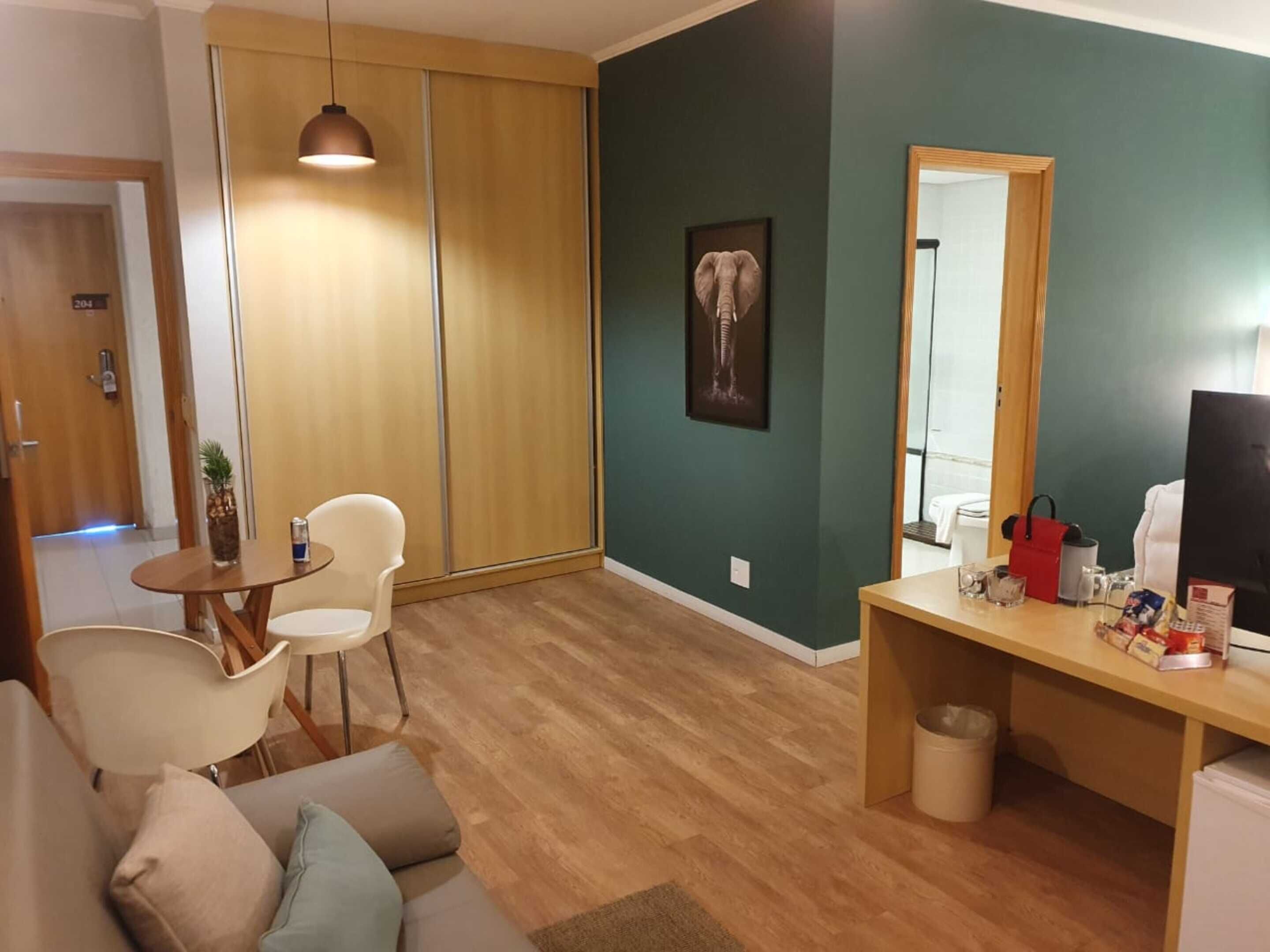 Superior Suite | In-room safe, desk, blackout drapes, free WiFi