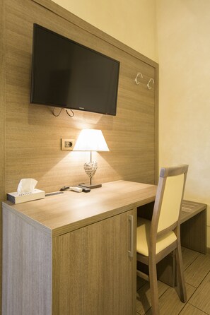 Room amenity - Relais Tiburtina (Rome)
