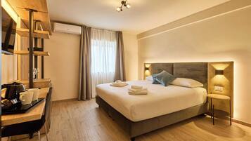 Comfort-Zimmer | Minibar, Zimmersafe, Schreibtisch, schallisolierte Zimmer