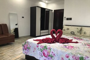 디럭스 방갈로, 더블침대 1개, 발코니, 바닷가 | 방음 설비, 간이 침대, 무료 WiFi, 침대 시트