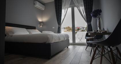 B&B Sorahnia Design House