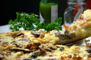 Thức ăn và đồ uống