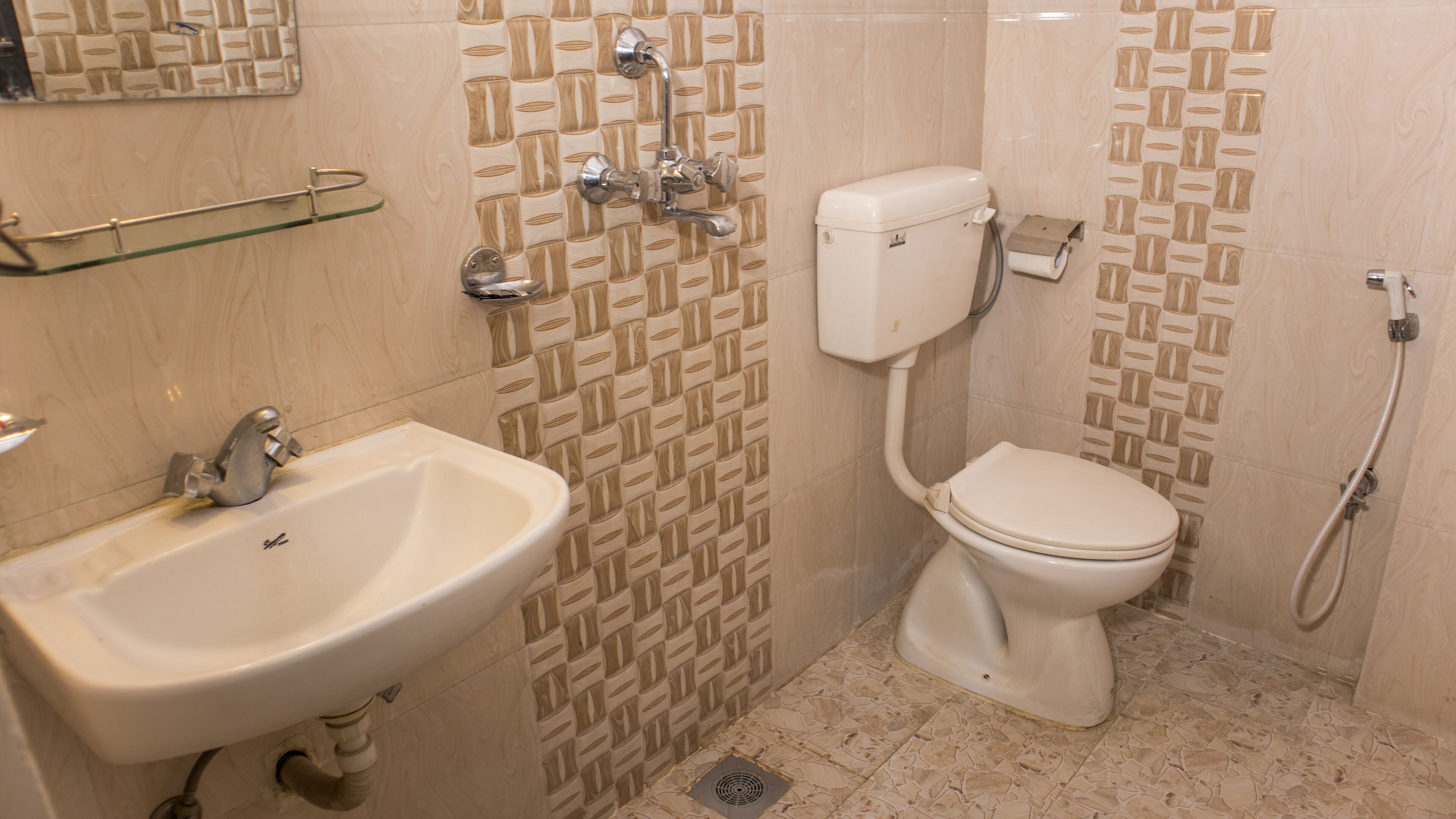 deluxe triple room | bathroom | shower, free toiletries, slippers, towels