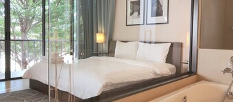 Palm Crescent Huahin Resort