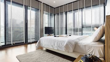 2 Bedroom - City View | 1 bedroom, desk, blackout curtains, free WiFi