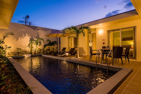 LOTUS | Havuz | Açık yüzme havuzu