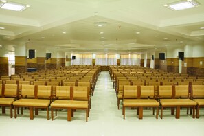 Outdoor banquet area - Hotel DSF GRand PLazas (Thoothukudi)