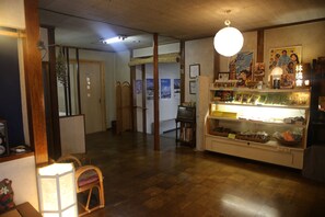Interior entrance - Ringoya (Hakuba)