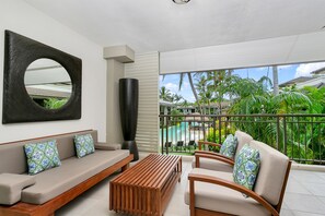 Apartment, 2 Bedrooms, Terrace, Lagoon View (Spa) | Meja, ruang kerja komputer riba, seterika/papan seterika, Wi-fi percuma 