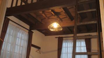 Family Loft | Desk, free WiFi, bed sheets