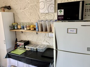 Breakfast area - Coonalpyn Hotel (Coonalpyn)
