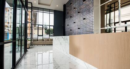 B2 Mae Sot Premier Hotel