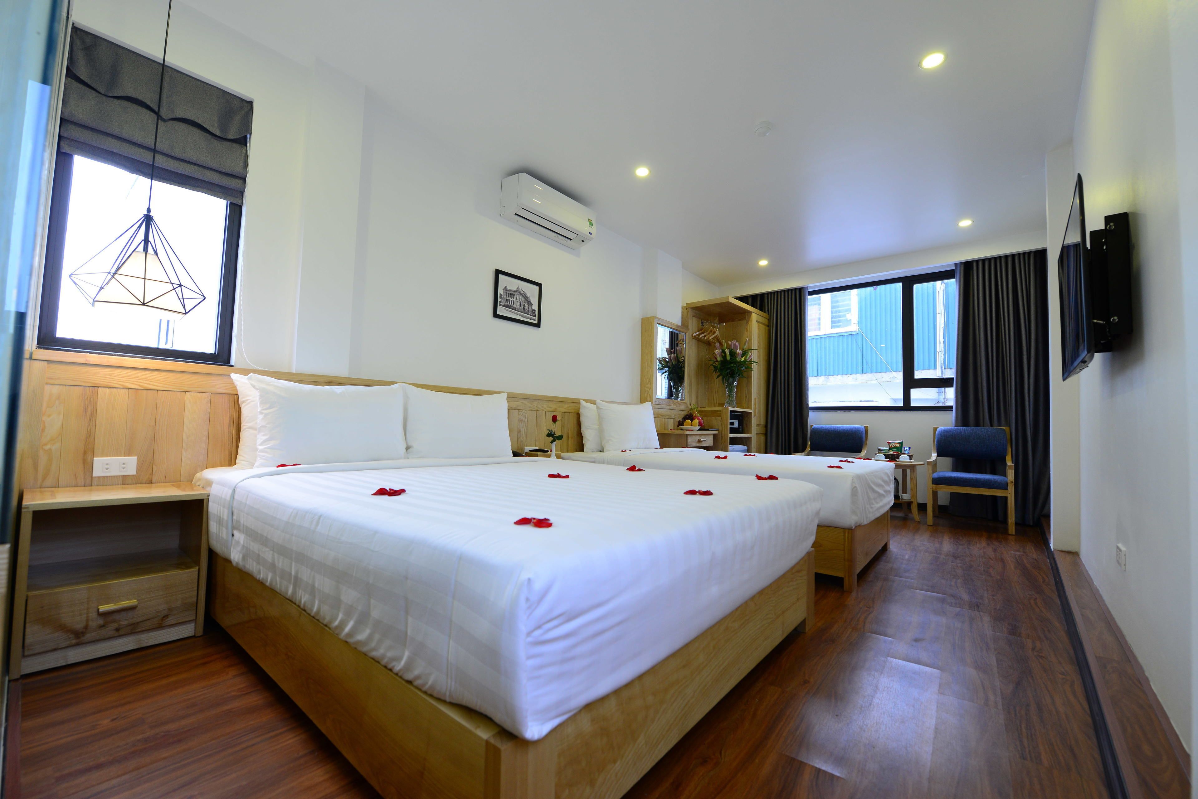 Minibar, coffres-forts dans les chambres, bureau, chambres insonorisées