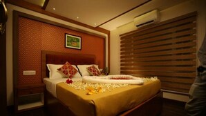 Unclassified image, 4 of 20, button - Southern Panorama Cruise (Ambalapuzha)
