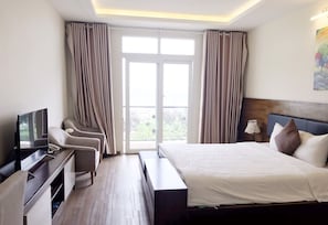 Deluxe-Doppelzimmer, Strandblick | Minibar, Zimmersafe, Schreibtisch, Verdunkelungsvorhänge