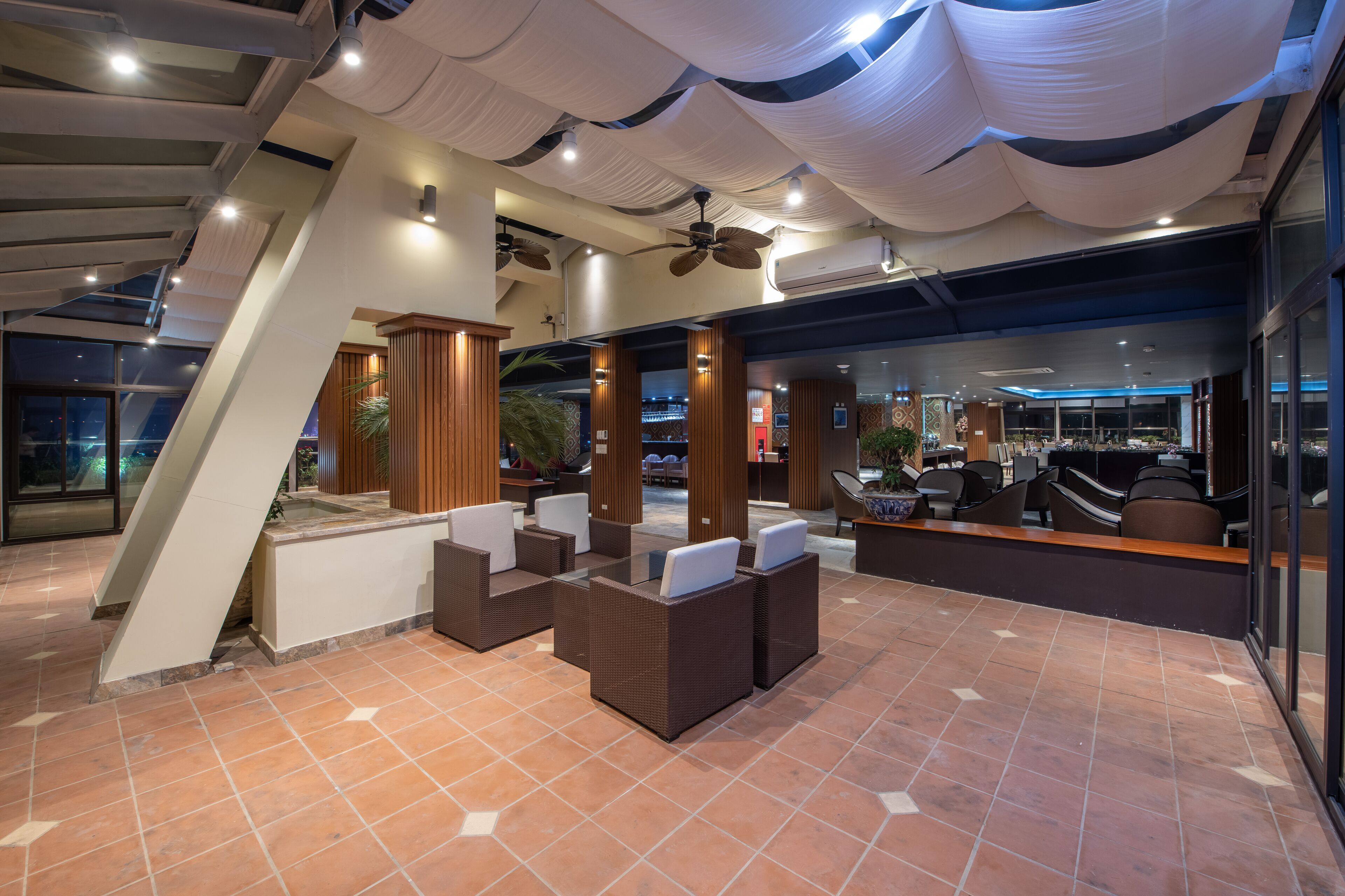 Photo - Red River View Hotel