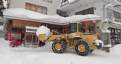 Hakuba Cortina Backpackers - Hostel