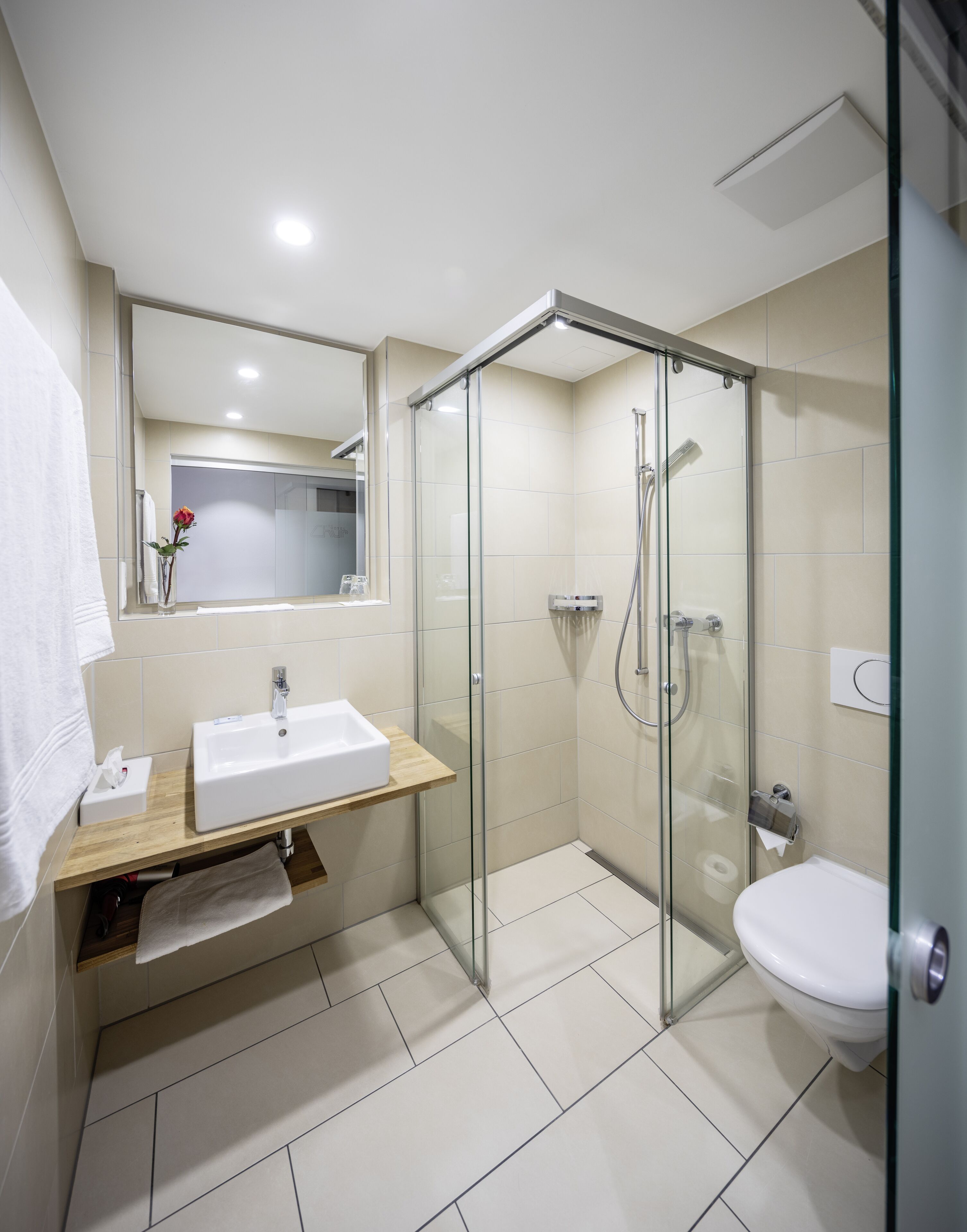 classic single room | bathroom | free toiletries, hair dryer, towels