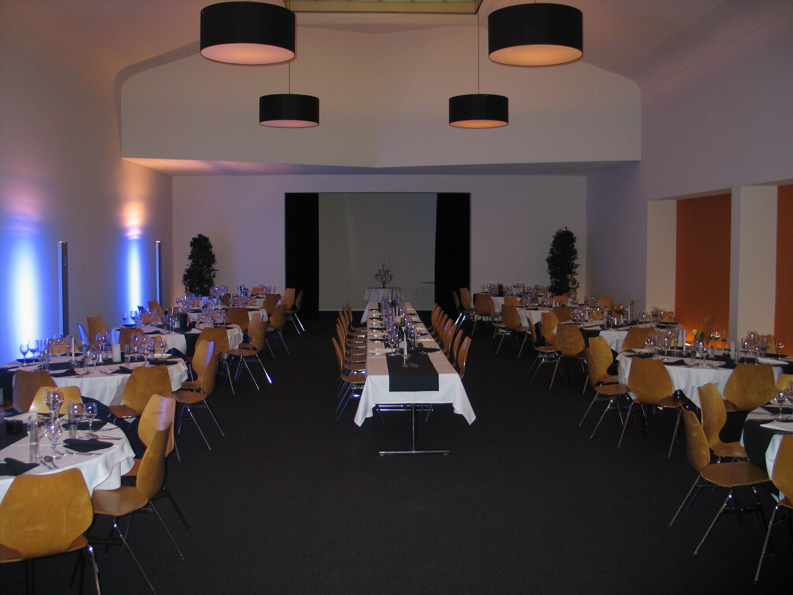 banquet hall