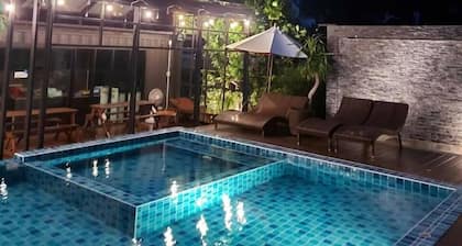 Bangkok Boutique Resort Rangsit