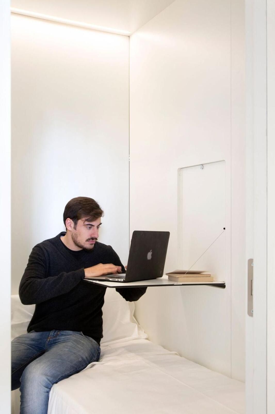 Photo - BenBo Capsule Hotel 