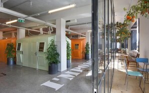 Interior - Bed and Boarding - Hostel (Naples)