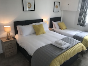 Double Room (King Room)