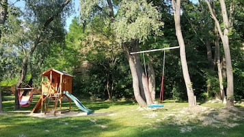 Children's play area - outdoor