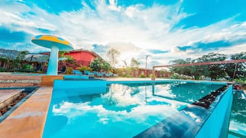 Alberca al aire libre