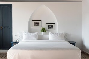 Suite | Escritorio, wifi gratis y ropa de cama 